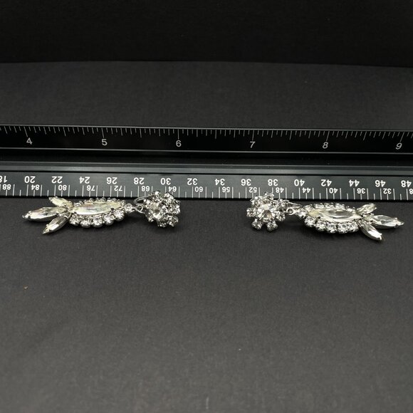 Vintage Signed Sherman Clear Rhinestone Clip on Earrings Bright and Sparkling 2" - Picture 9 of 10